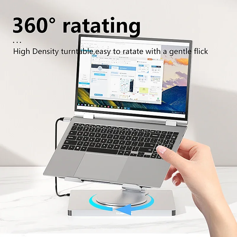 거치대의 360도 회전 기능을 손으로 조절하는 모습