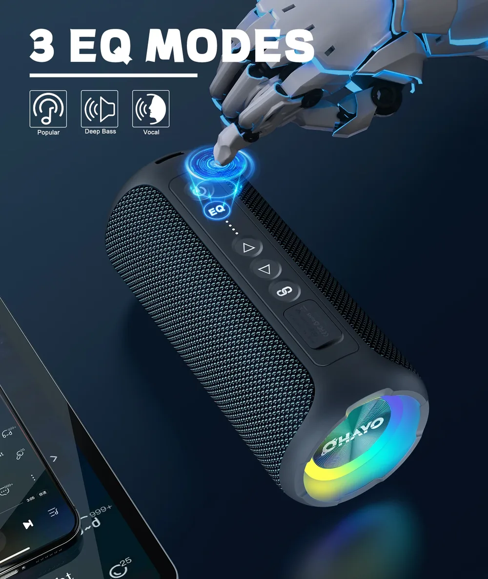 스마트폰과 함께 3가지 EQ 모드를 조절하는 모습